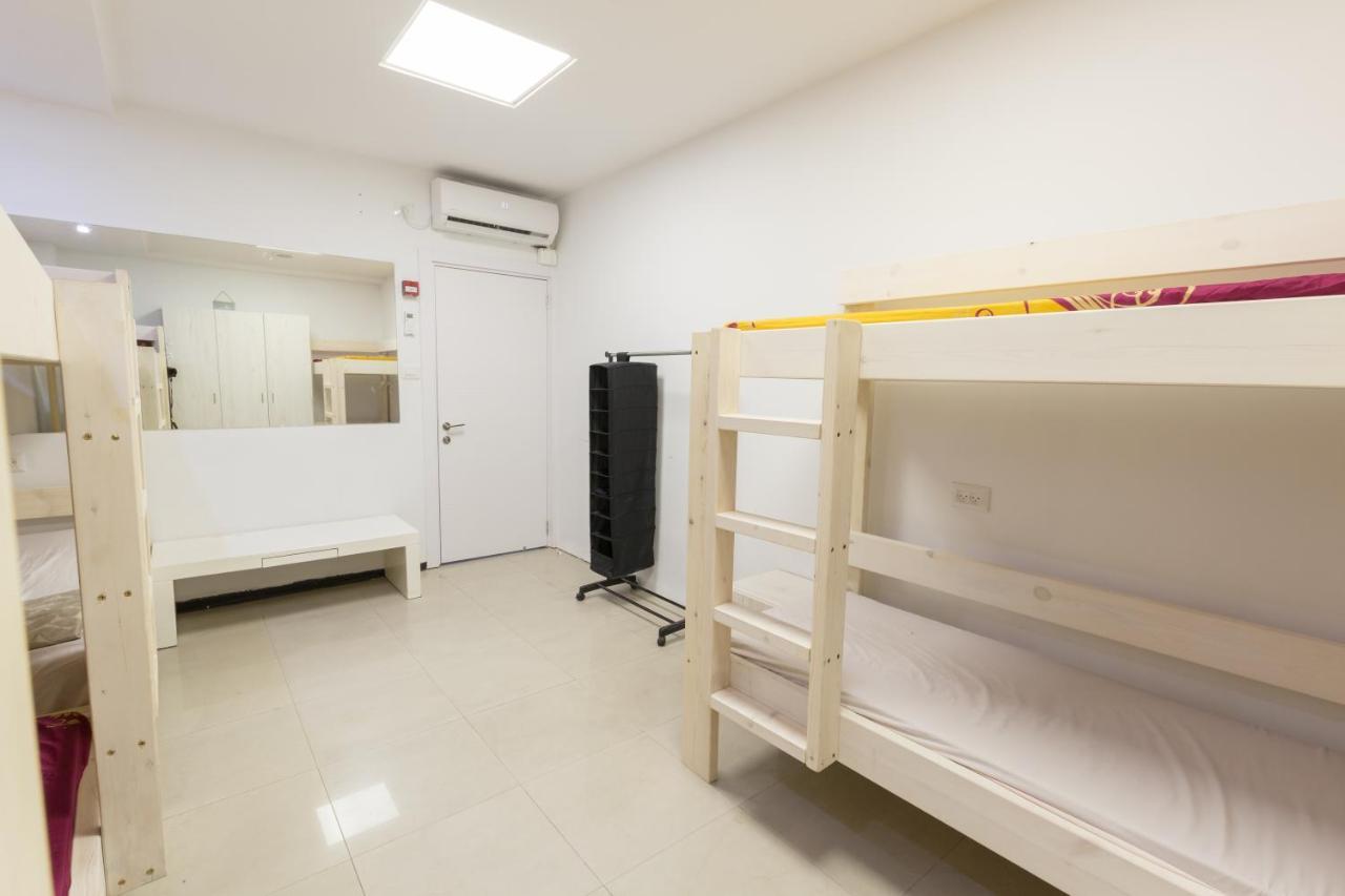 Mevaser - Christian Hostel Rishon LeZion Exterior foto